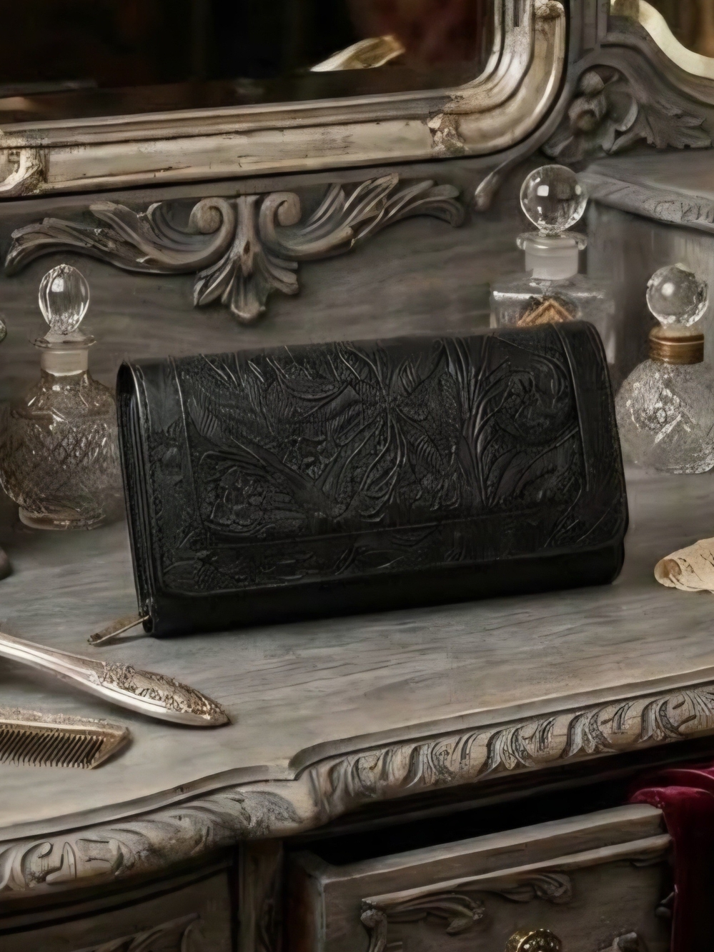 Elegant Black Embossed Leather Clutch Wallet